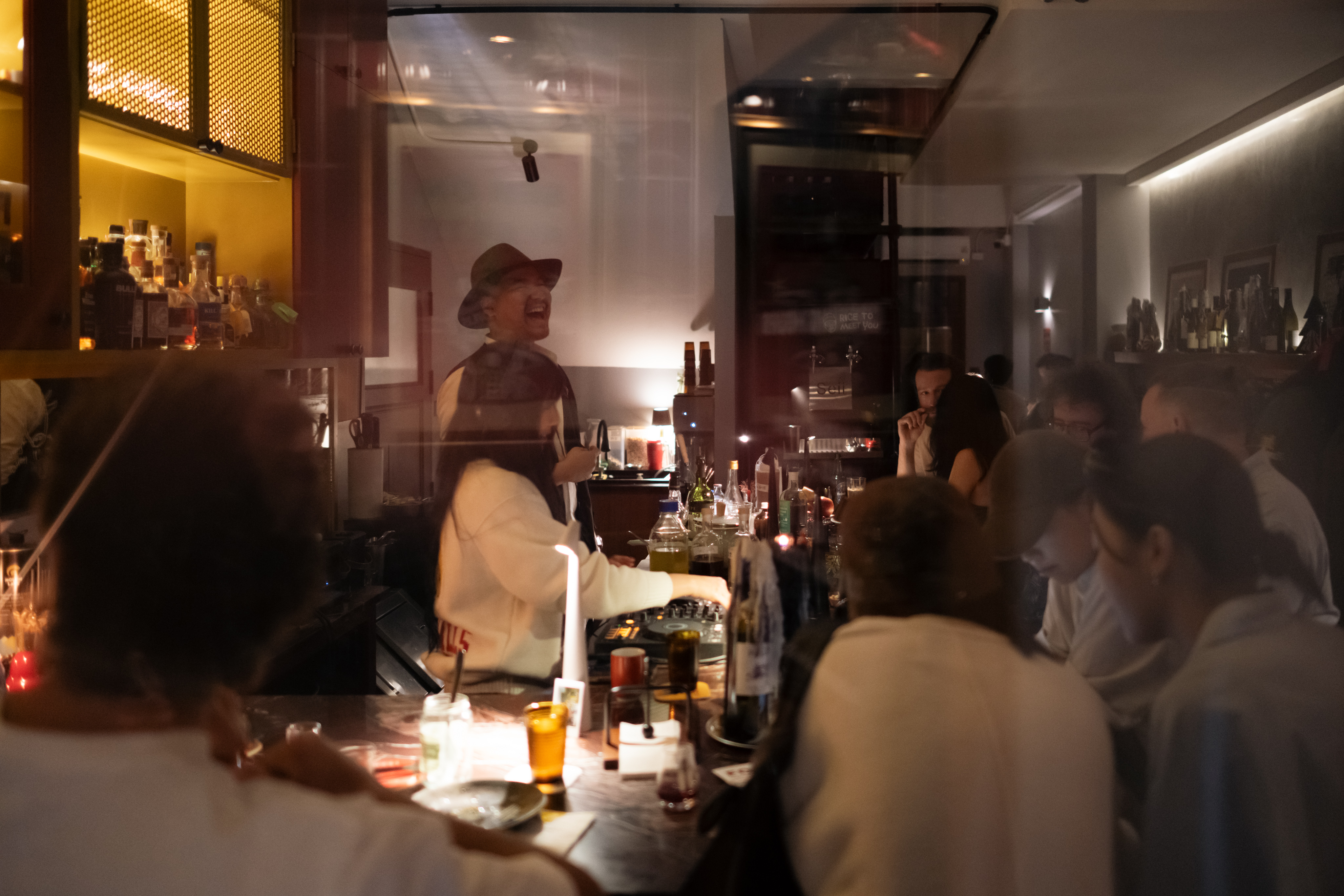 SEII Bar & Flagship Store